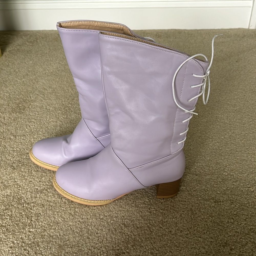 Worn once for Daphne costume.